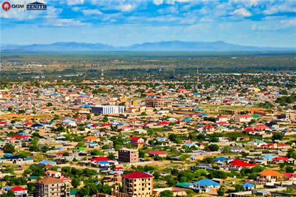 ကမ္ဘာ့အသက်အငယ်ဆုံးနိုင်ငံသို့ အရည်အသွေးအကောင်းဆုံး အဆောက်အဦများ ယူဆောင်လာသည်။