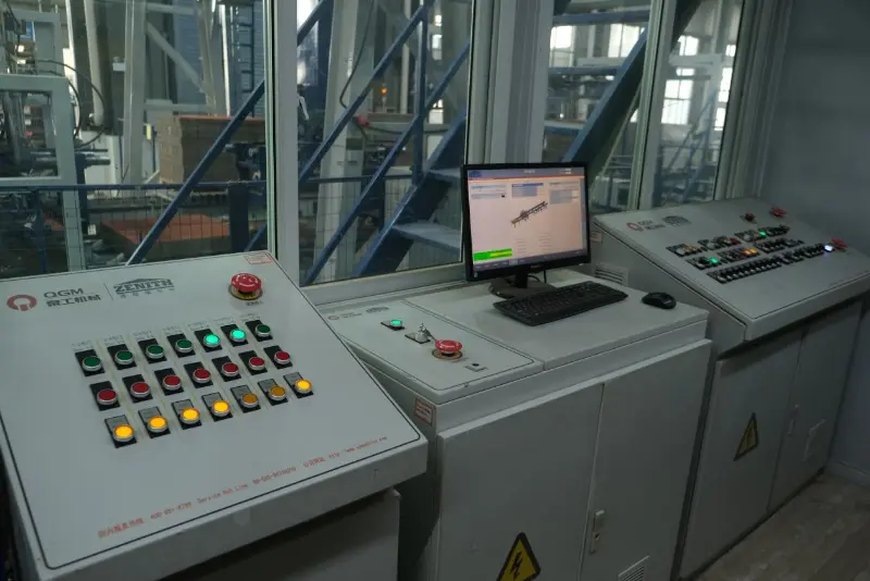 QGM Intelligent Control System for Automatic Block Machine </p>“ /></p>
<p style=